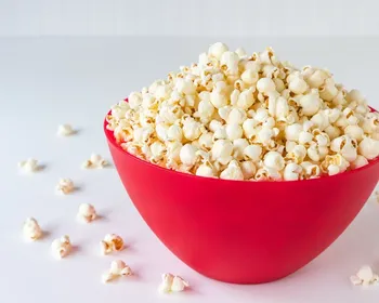 Óleo, manteiga ou azeite: o que é melhor para estourar os milhos de pipoca?