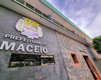 Prefeitura de Maceió antecipa salário de outubro para terça (26)