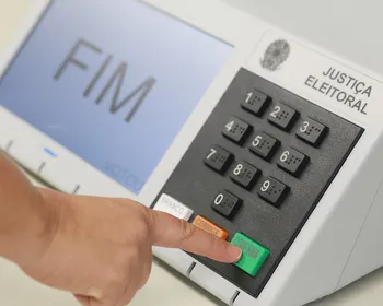 Qual é o número de Flávio Bolsonaro no segundo turno? Veja como votar