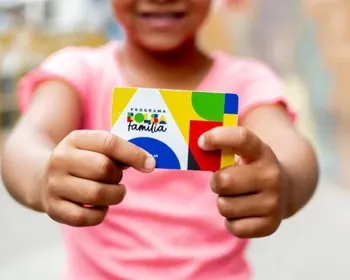 Quando cai o Bolsa Família? Veja o calendário de outubro por final do NIS