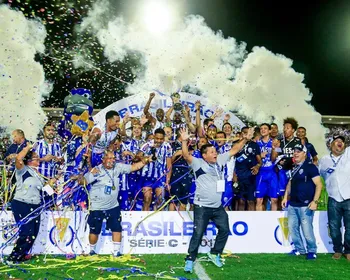 Rafael Tenório foi campeão brasileiro pelo CSA? Relembre conquista histórica de 2017