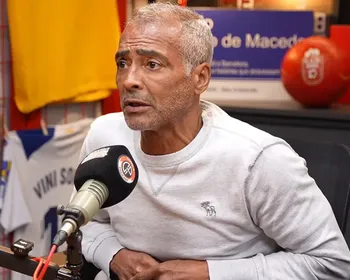Romário defende CR7 em polêmica com Jorge Jesus: "Ia mandar tomar no c*"