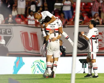 São Paulo se afasta do Z4, amplia chances de Sul-Americana e ganha trunfo com Lucas