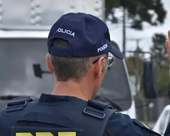 Zigue-zague: motorista é preso após dirigir caminhão embriagado em Flexeiras