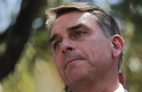 TSE suspende site que dava criptomoeda em troca de propaganda pró-Flávio