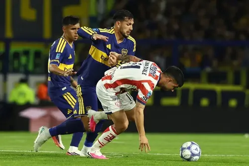 
				Boca Juniors perde Paredes para semifinal contra o Vasco
			
			
