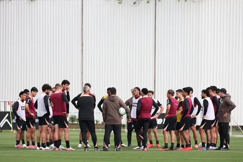 
				Corinthians tem dúvidas e desfalques para enfrentar o Mirassol; veja lista
			
			