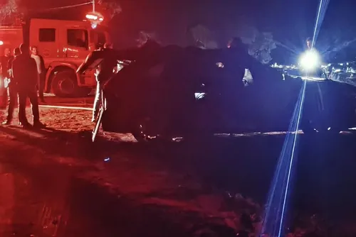 
				Corpo de juiz é encontrado carbonizado dentro de carro em área rural
			
			