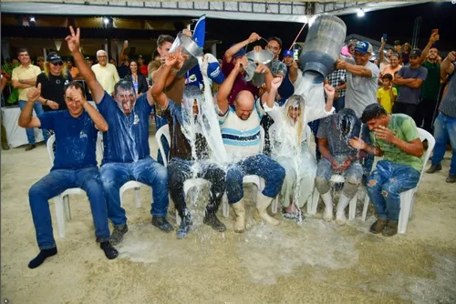 
				Expo Bacia reúne mais de 20 mil pessoas e premia novos campeões
			
			
