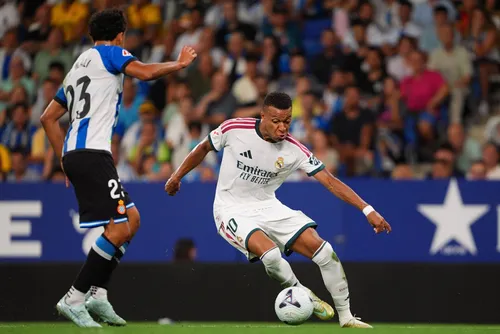 
				Mbappé vai deixar o Real Madrid? Entenda o cenário
			
			