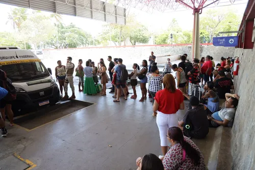 
				MP Eleitoral fiscaliza rodoviária após denúncias de falta de transporte para eleitores e cobrança de valores em AL
			
			