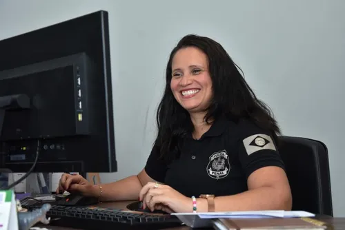 
				Policial penal da Seris é agraciada com Medalha Sílvio Vianna
			
			