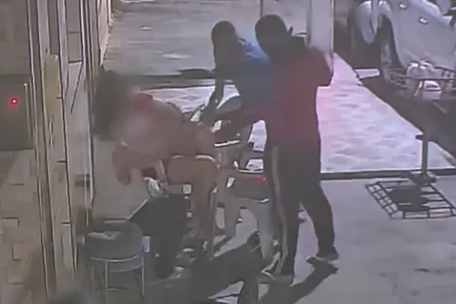 
				Preso 2º suspeito de assaltar moradores à mão armada na Ponta da Terra
			
			