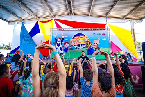 
				Projeto Criança Feliz completa 30 anos e garante dia de diversão e presentes para moradores de comunidades de Arapiraca
			
			