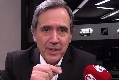 
				Quem é Marco Antonio Villa, ex-comentarista da Jovem Pan procurado pela polícia por dívida de mais de R$ 570 mil em pensão
			
			