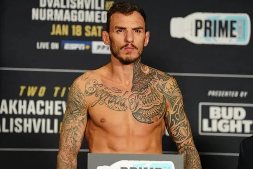 
				Moicano explica o que é ser 'porteiro' no UFC: 'Eles não respeitam ninguém'
			
			