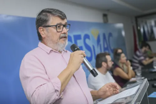 
				Seminário no Cesmac do Agreste debate propósito profissional, saúde e construção da paz
			
			