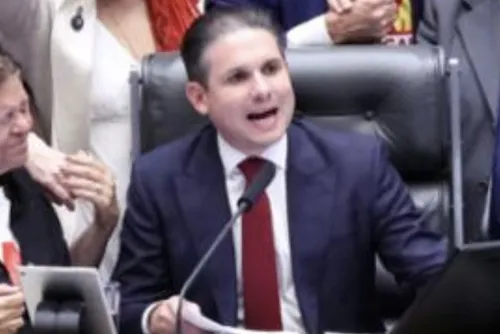 
				Sob Flávio, três mulheres são consideradas ao STF
			
			