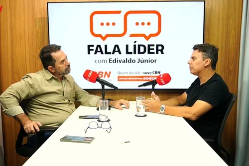 
				Wagney Dantas: investimentos de Paulo mudaram economia da Bacia Leiteira
			
			