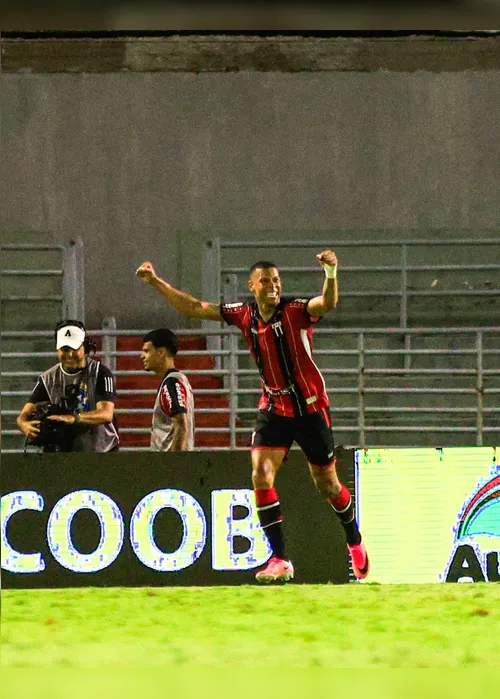 
				Pênalti, gol anulado e Galo fora do G-6:  veja os melhores momentos de CRB 0-1 Botafogo-SP
			
			