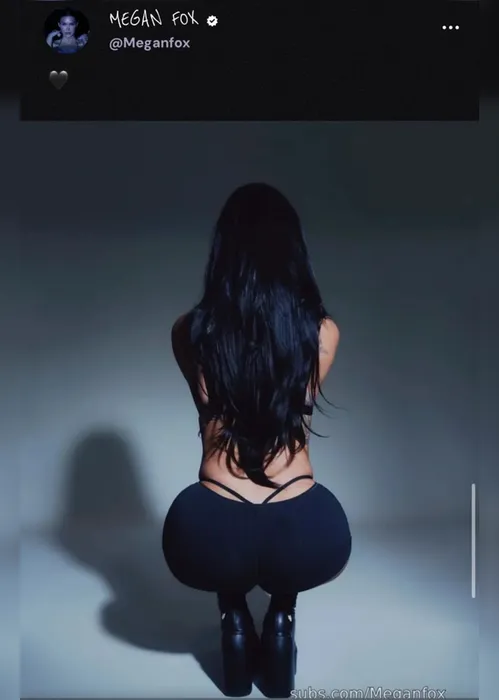 
				Megan Fox cria perfil em plataforma +18 e faz site cair devido à procura
			
			