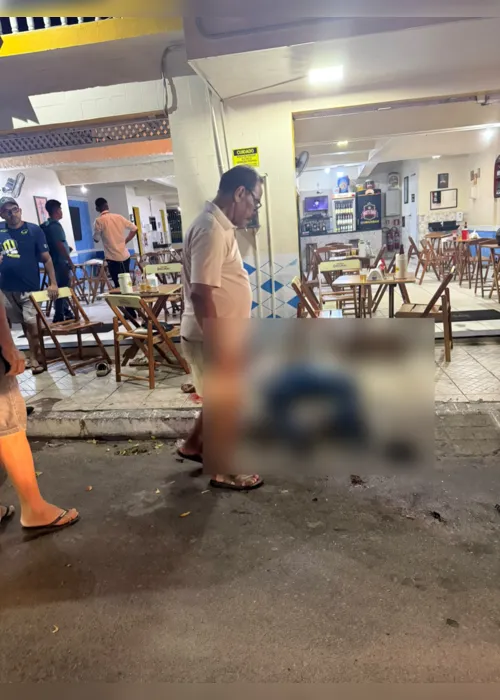 
				Mulher é assassinada a facadas após discussão em Santana do Ipanema
			
			