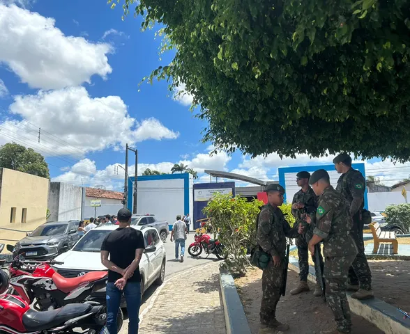 Com tropas federais, Junqueiro registra movimento tranquilo durante votação