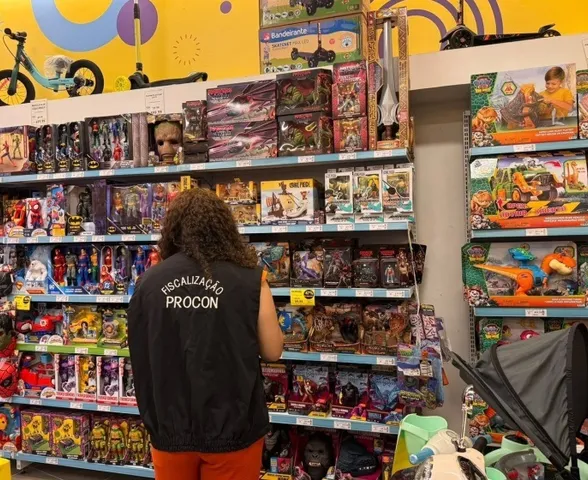 Dia das Crianças: brinquedos têm preços de R$ 4,99 a R$ 1,7 mil em Maceió, diz Procon
