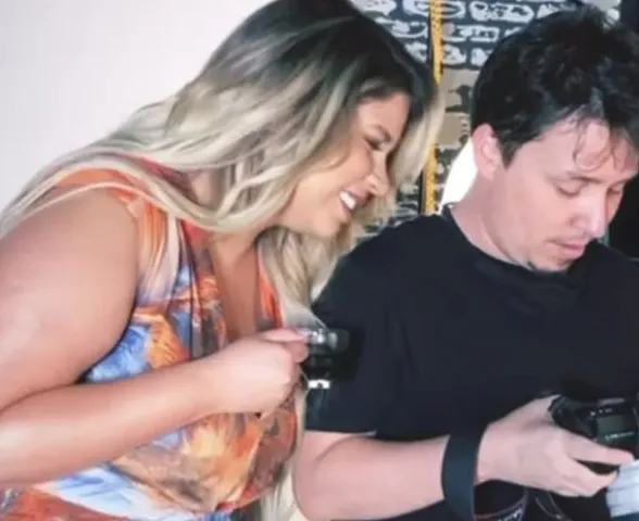 Flaney, para quem Marília dedicou música, revela canção favorita da cantora. Veja vídeo