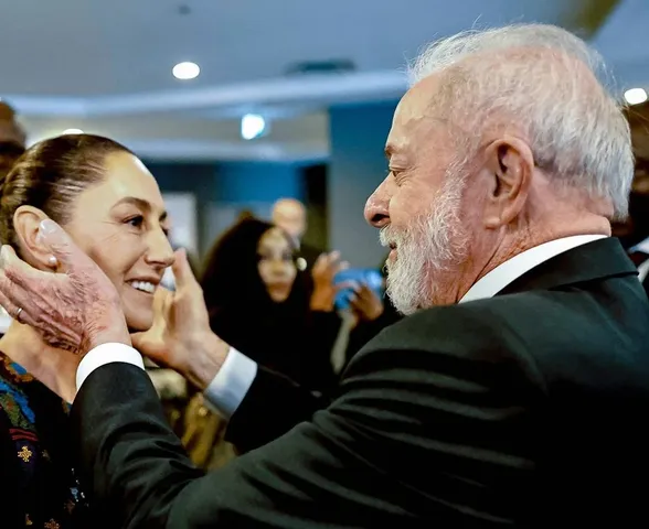 "Ganhou o povo do Brasil", diz presidente do México sobre vitória de Lula