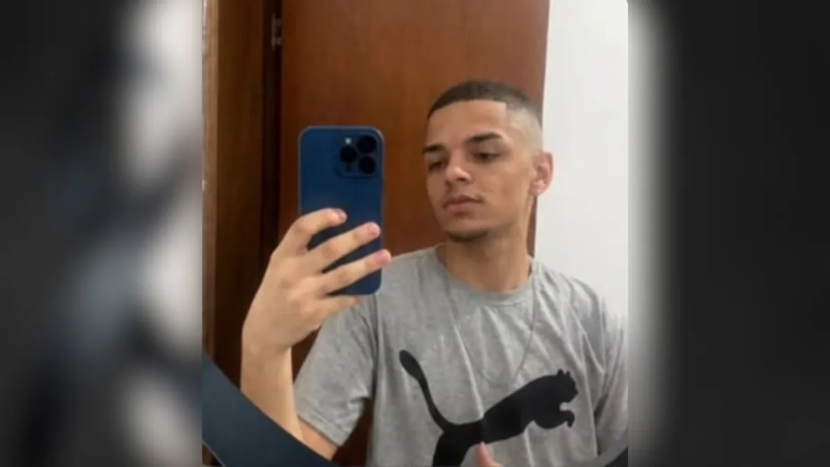 Jovem morre após ser atingido por 27 tiros de policiais
