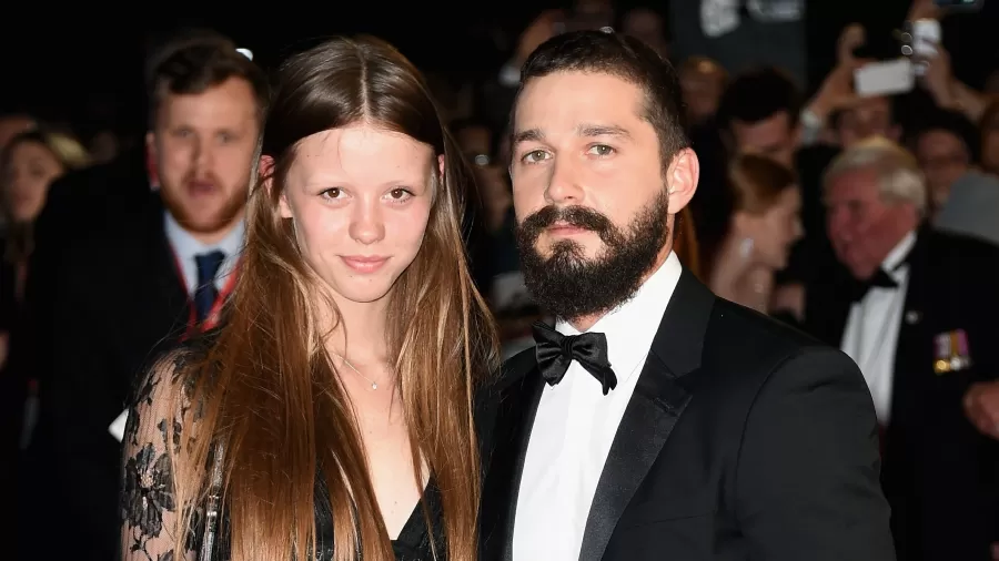 Mia Goth pede divórcio de Shia LaBeouf; atriz quer guarda da filha
