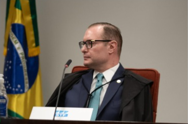 Morre o advogado Nelson Martins, pai do ministro Zanin, aos 90 anos
