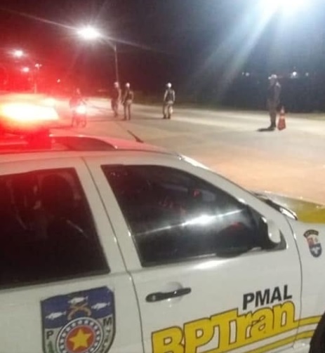 Motorista com sinais de embriaguez provoca acidente na Pierre Chalita, foge e acaba preso