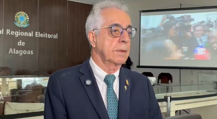 Presidente do TRE-AL avalia início da eleição em AL e alerta sobre santinhos