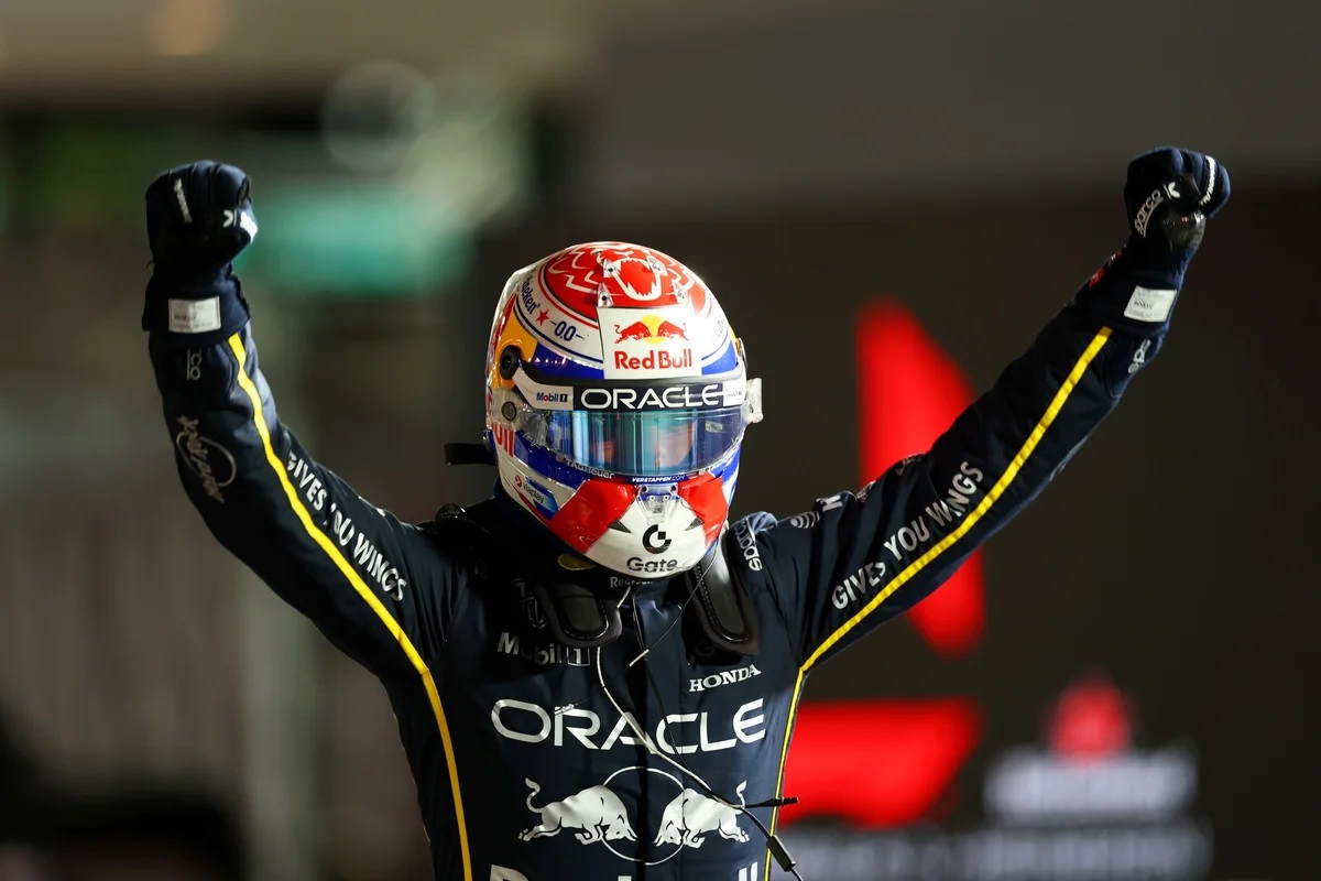 Verstappen crava pole da sprint em Singapura; Bortoleto é o 14º