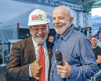 ‘Lula de Arapiraca’ é levado à delegacia suspeito de danificar gramado