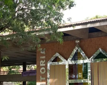 Justiça Eleitoral dá 48h para Ufal retirar propaganda irregular em Maceió