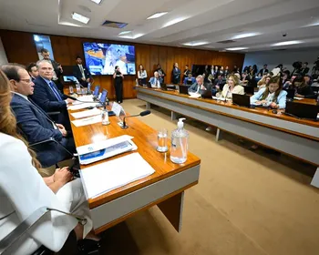 Renan e Eudócia Caldas discutem no Senado sobre Banco Master e investimentos do Iprev  