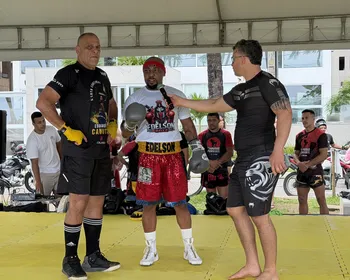 Treino aberto do Coliseu Strikers movimenta a orla de Maceió 
