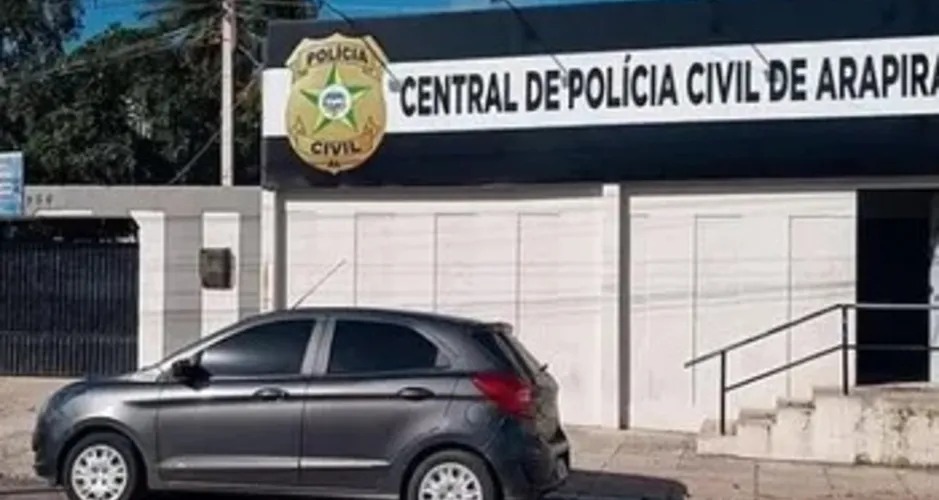 Pai é levado à delegacia por suspeita de cárcere privado contra criança