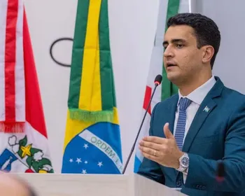 JHC rompe silêncio sobre caso Master e tenta afastar responsabilidade