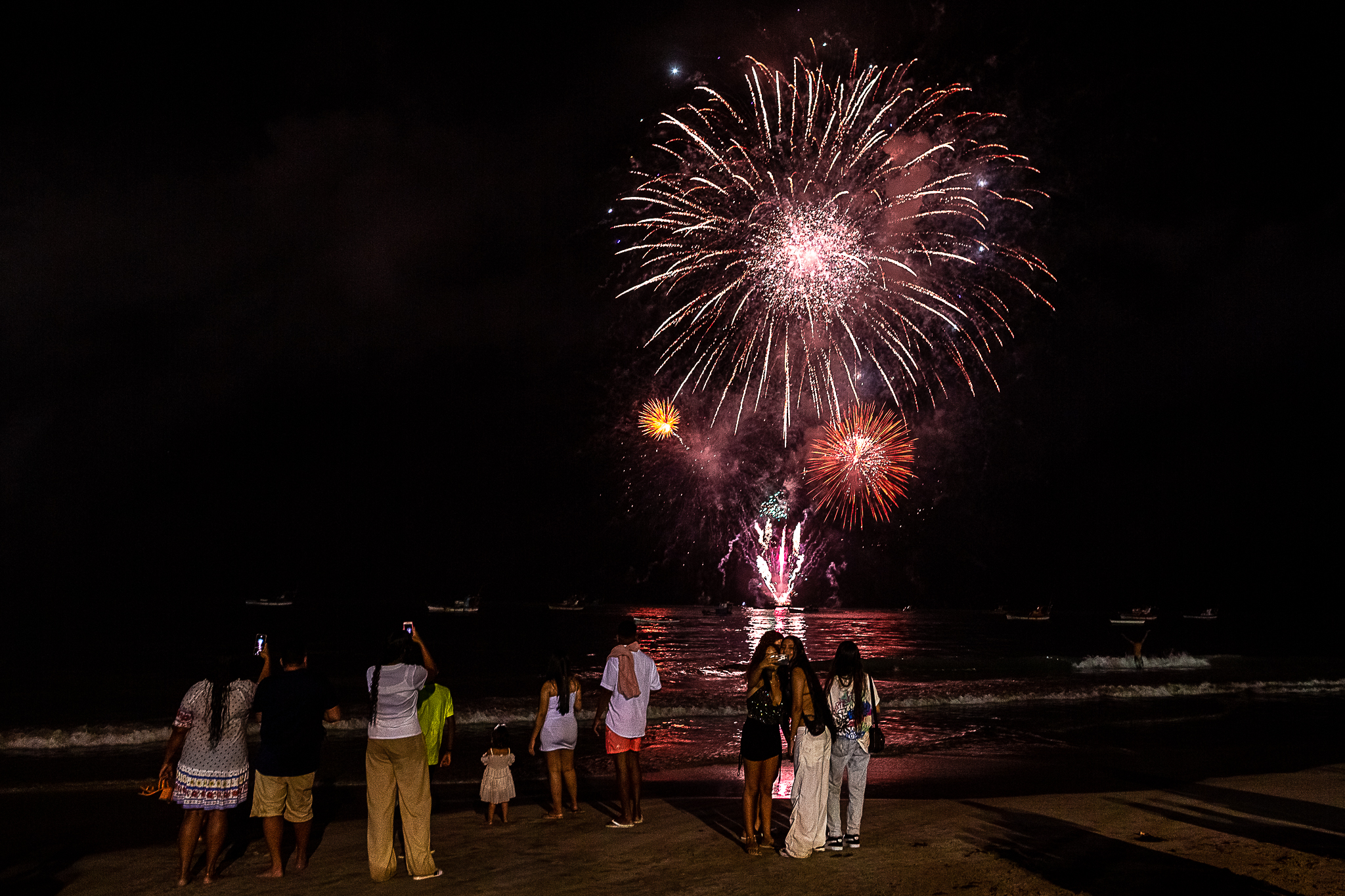 Festa de luzes ilumina a orla de Maceió