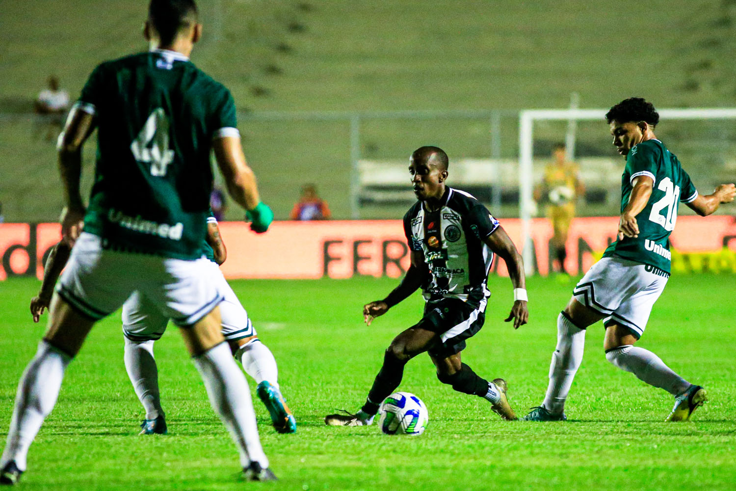 Joãozinho tem boas chances de retornar a equipe titular