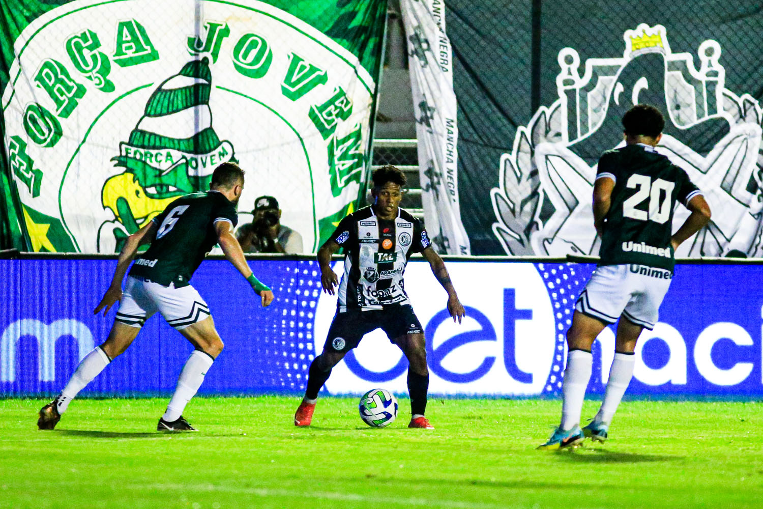 ASA domina Goiás, mas só empata e está fora da Copa do Brasil: 1 a 1