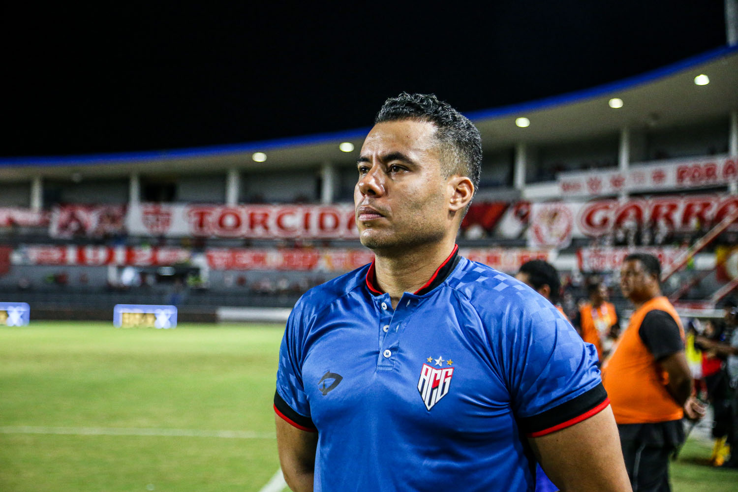 CRB supera desfalques e vence o Atlético-GO por 2 a 1 no Rei Pelé