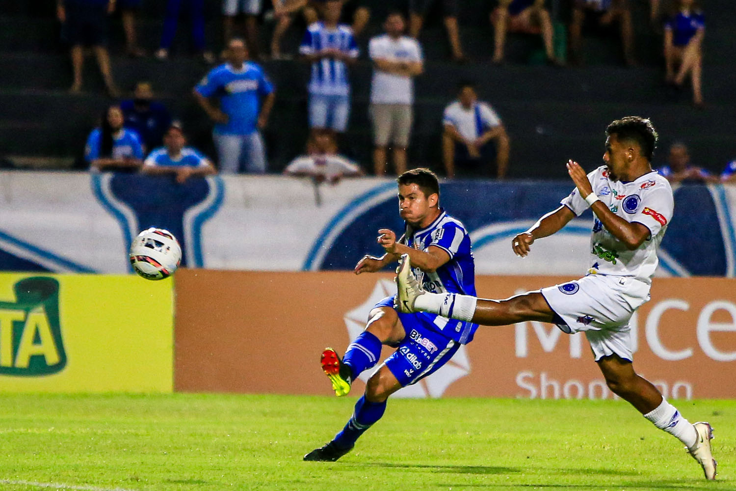 CSA vence o Cruzeiro-AL e amplia distância para adversários na liderança do Alagoano: 2 a 0