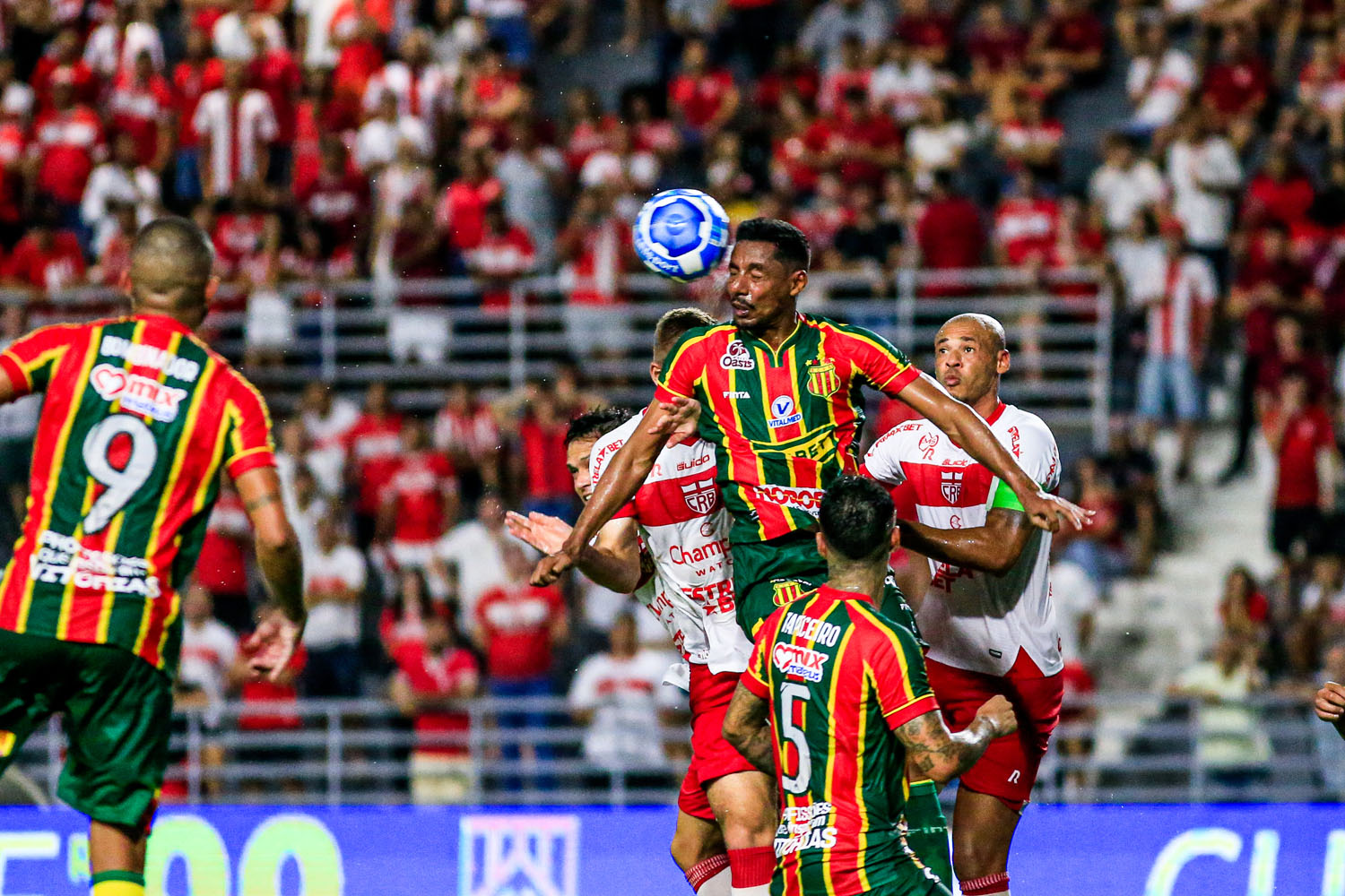 CRB perde pênalti e fica só no empate com o Sampaio, pela Série B: 0x0