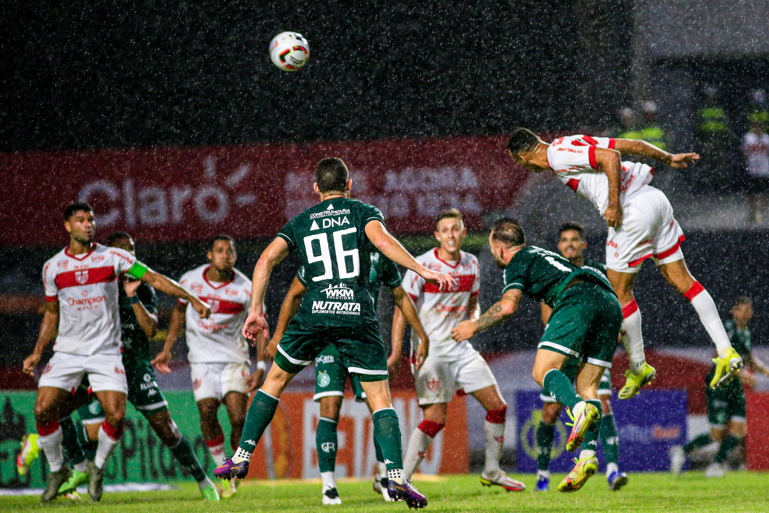 Ninguém foi de ninguém no CRB X Guarani desta noite