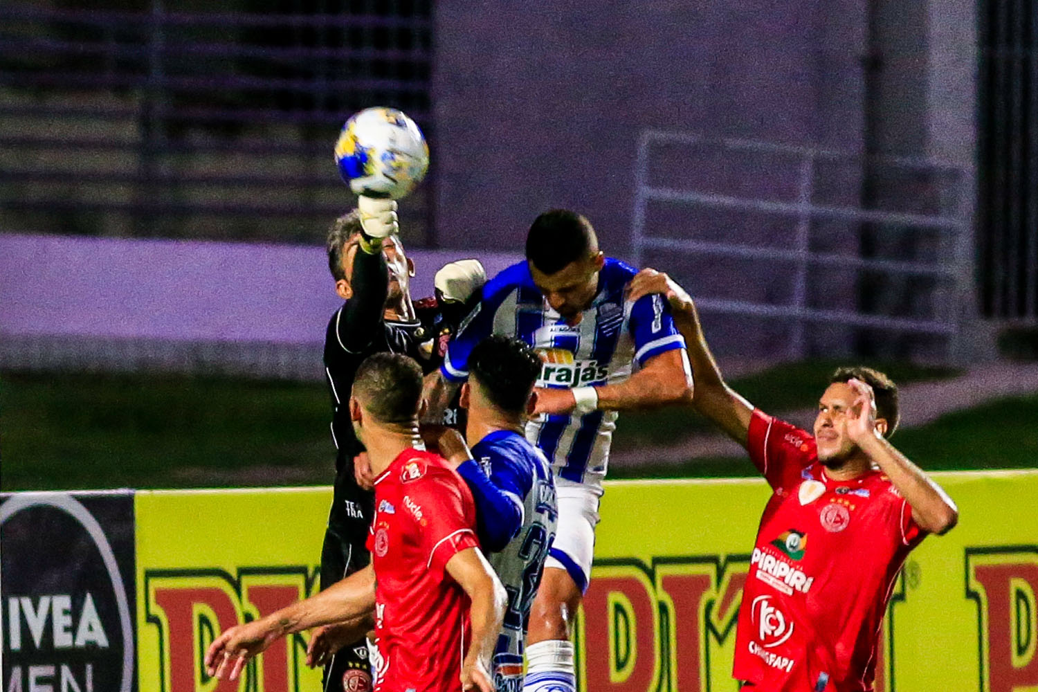CSA tropeça no Rei Pelé e empata com o 4 de Julho-PI em 2 a 2 pela Copa do Nordeste